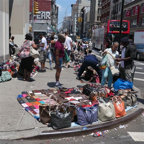 new york counterfeit stores